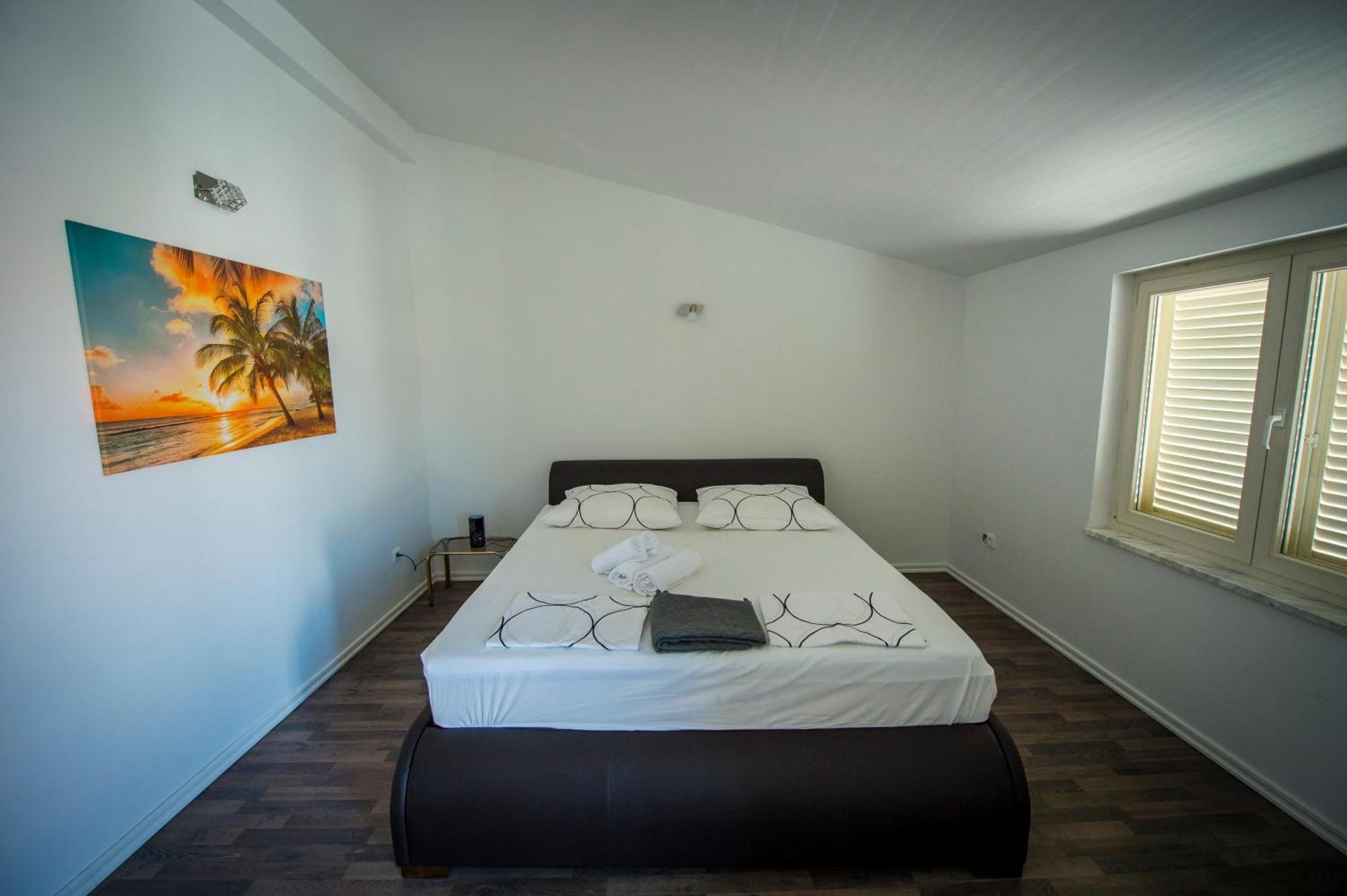 Apartments Nena Подстрана Екстериор снимка