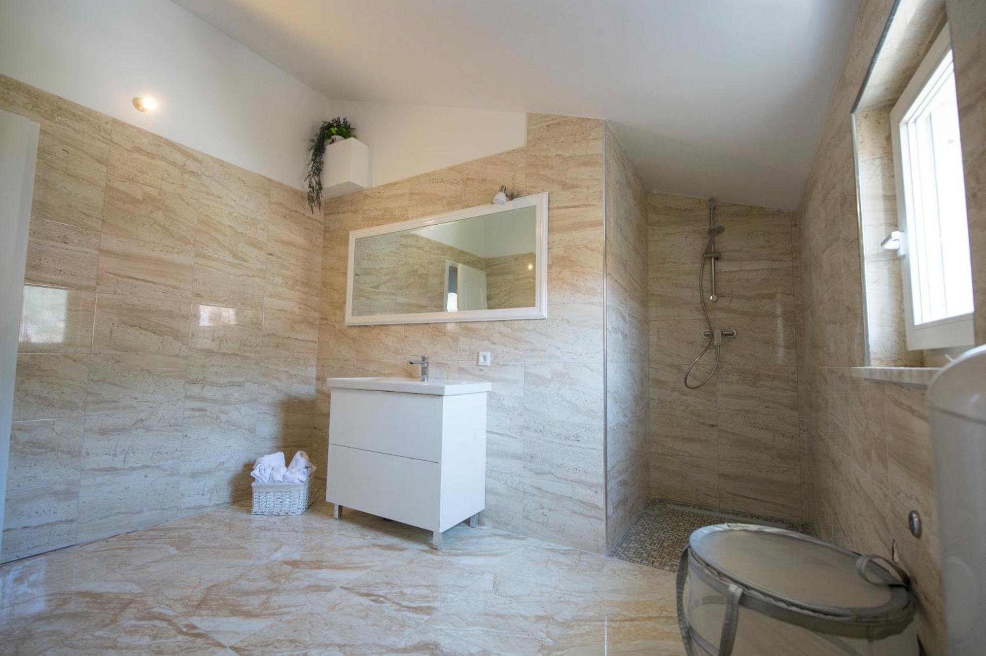 Apartments Nena Подстрана Екстериор снимка