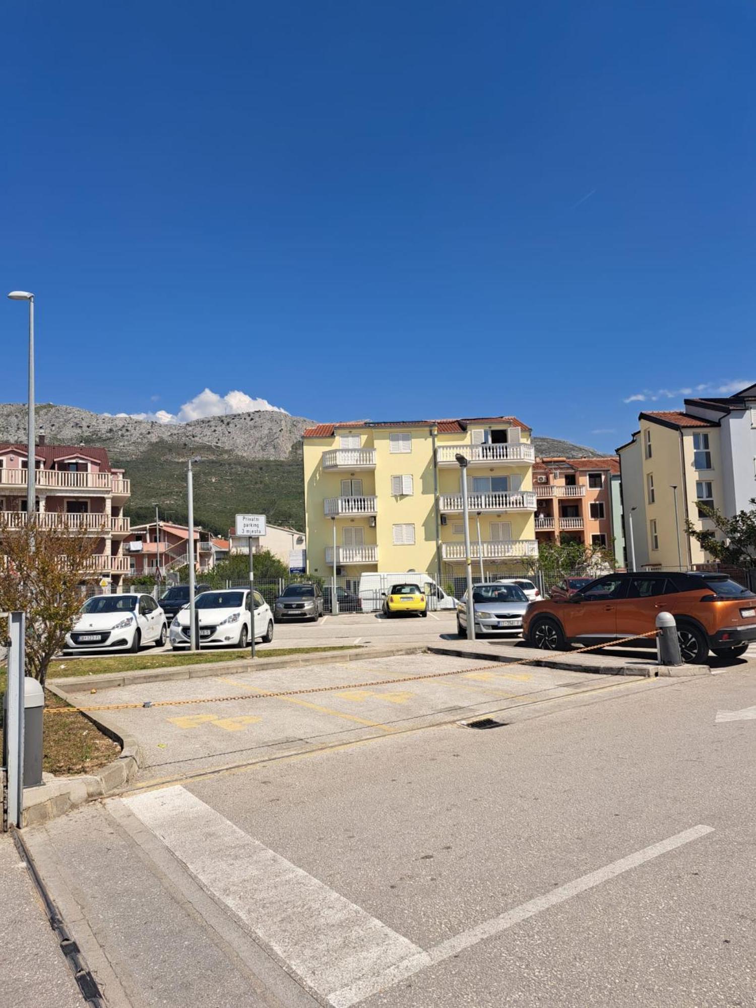 Apartments Nena Подстрана Екстериор снимка