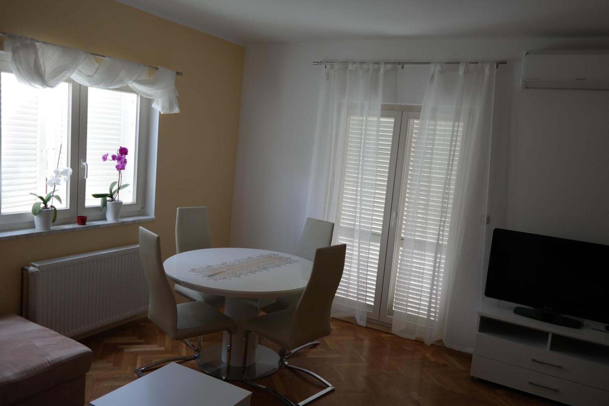 Apartments Nena Подстрана Екстериор снимка